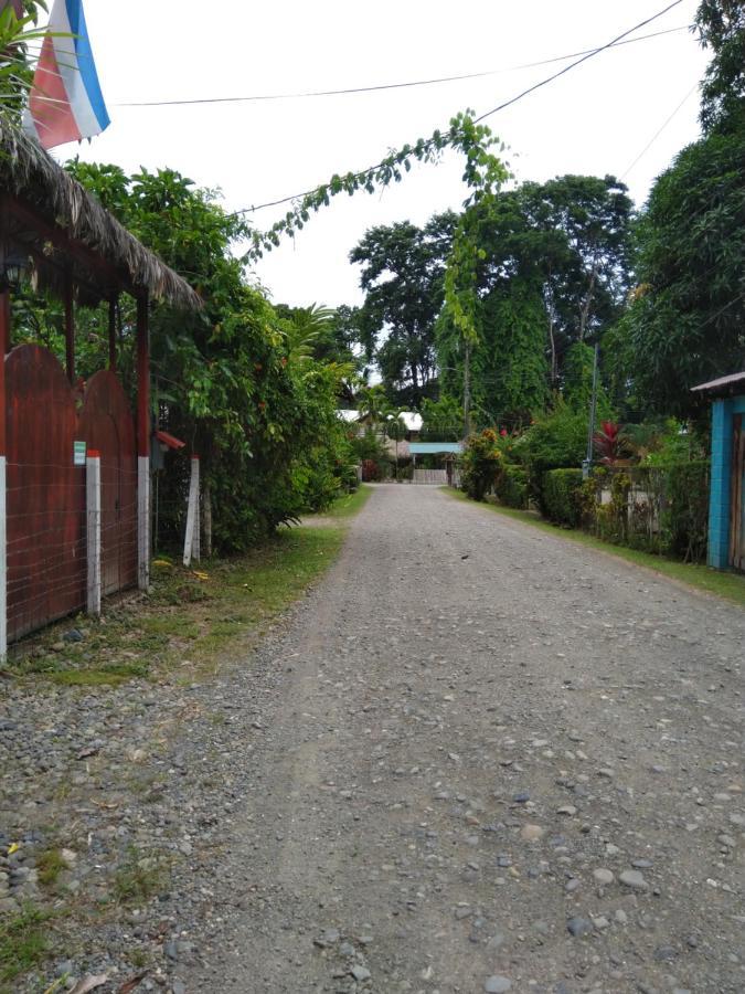 Cabinas Talamanca Sa Hotel Puerto Viejo de Talamanca ภายนอก รูปภาพ